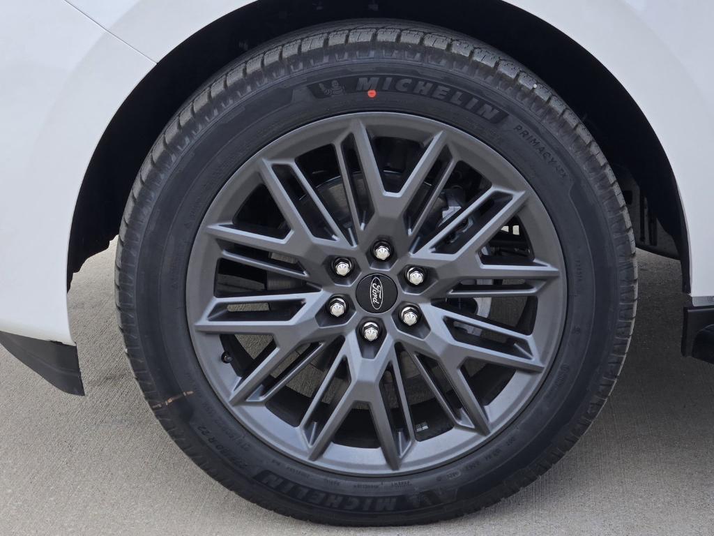 new 2026 Ford Expedition Max car, priced at $84,115