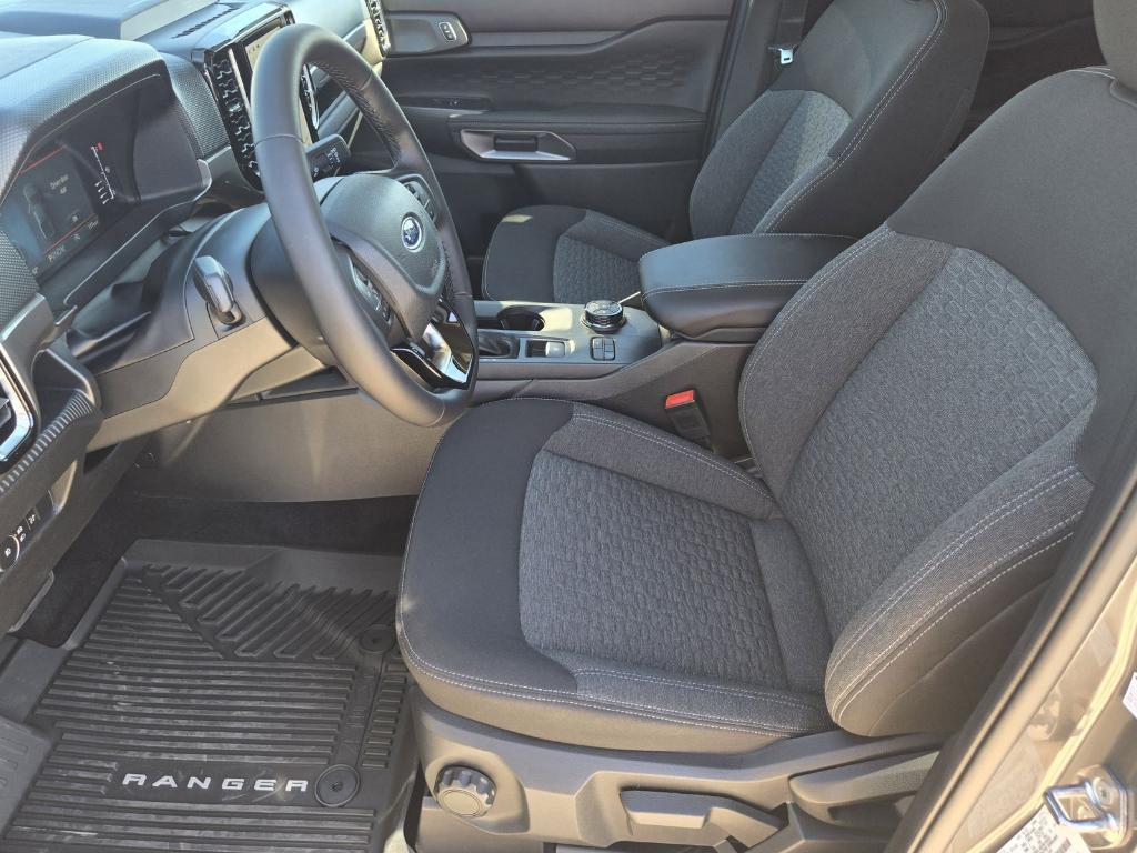 new 2025 Ford Ranger car, priced at $41,352