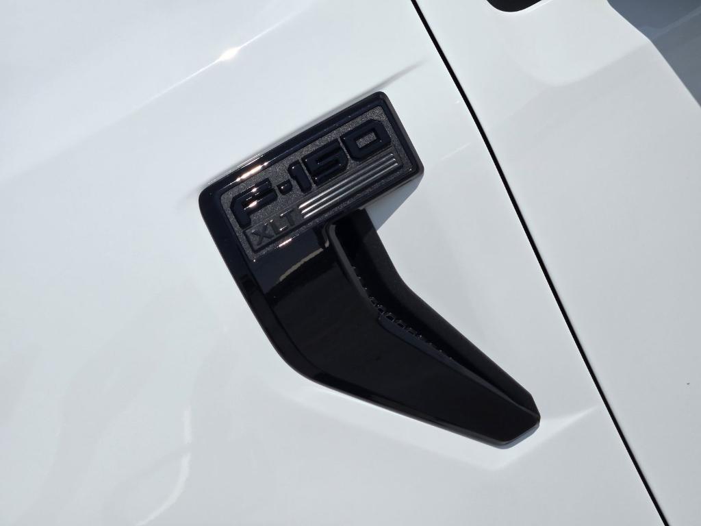 new 2025 Ford F-150 car, priced at $50,695