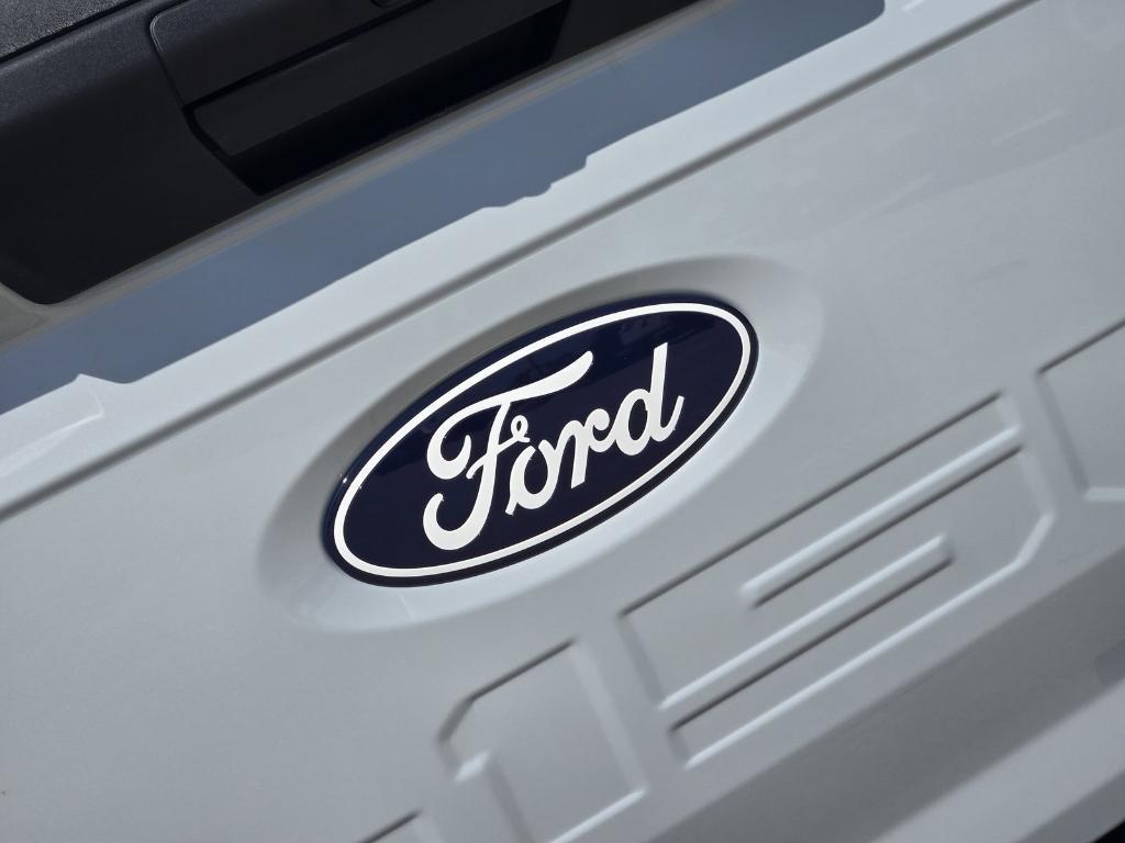 new 2025 Ford F-150 car, priced at $40,362