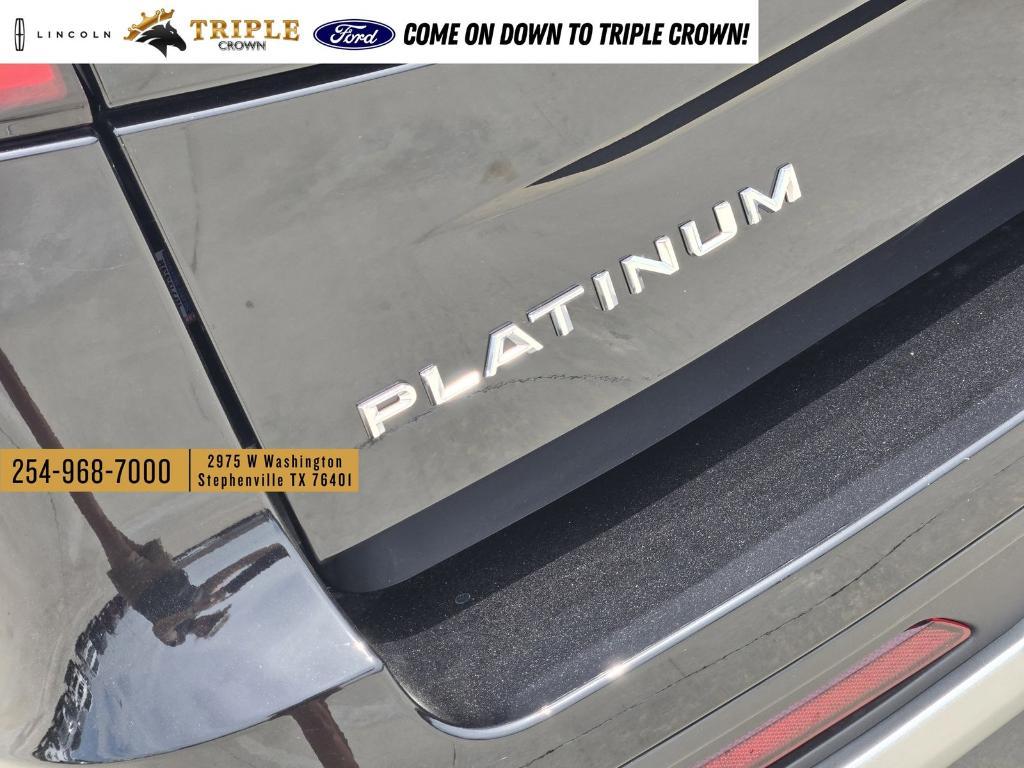 new 2025 Ford Expedition car, priced at $83,484