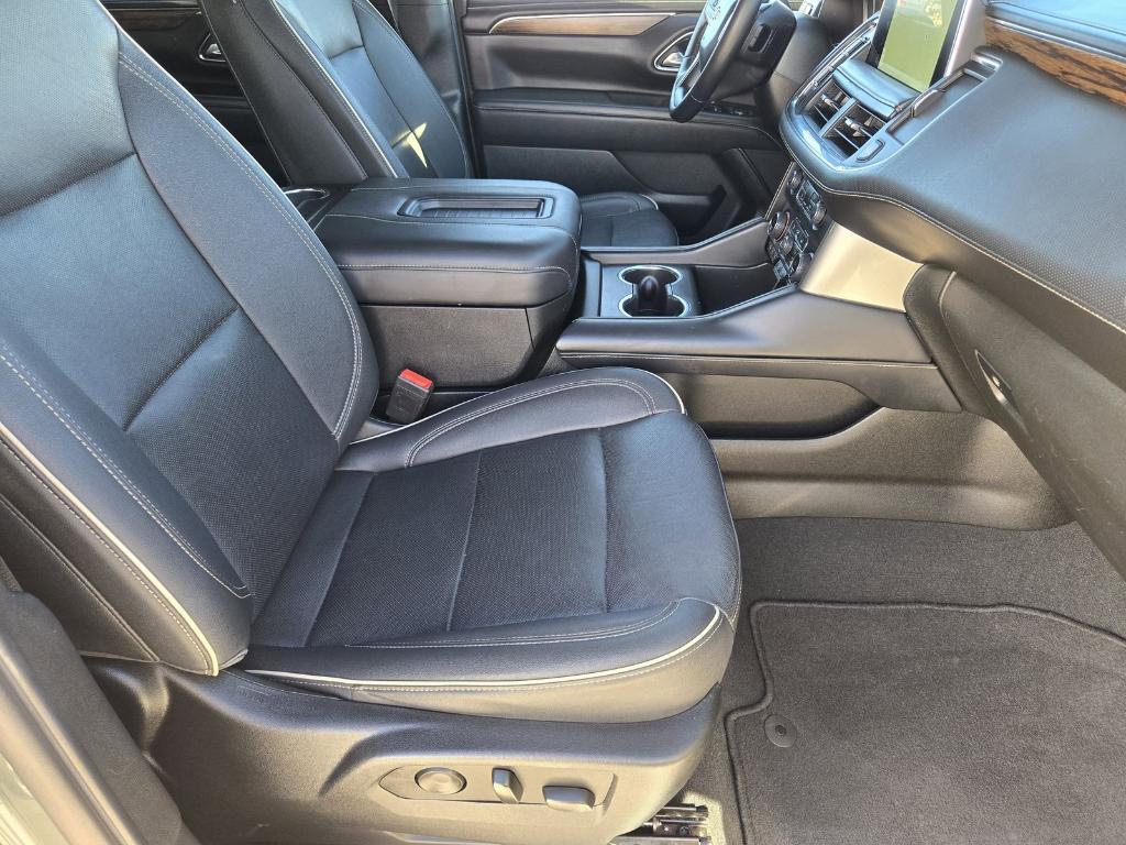 used 2023 Chevrolet Suburban car, priced at $38,201