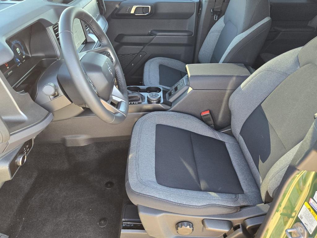 new 2025 Ford Bronco car, priced at $41,762