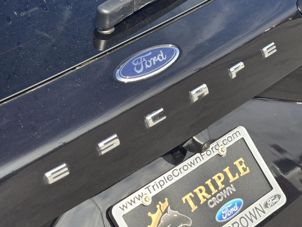 used 2023 Ford Escape car, priced at $20,927