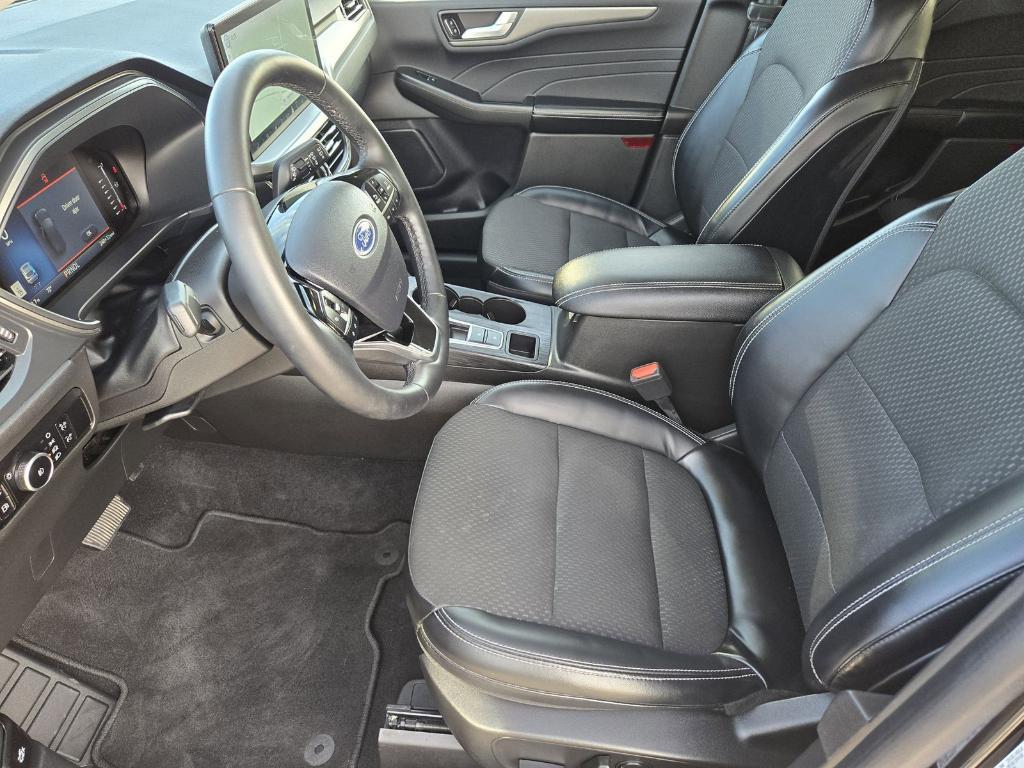 used 2023 Ford Escape car, priced at $20,927