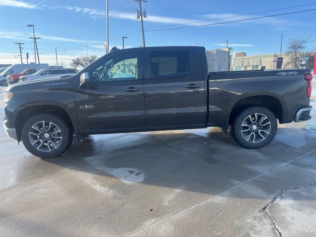 used 2023 Chevrolet Silverado 1500 car, priced at $32,640