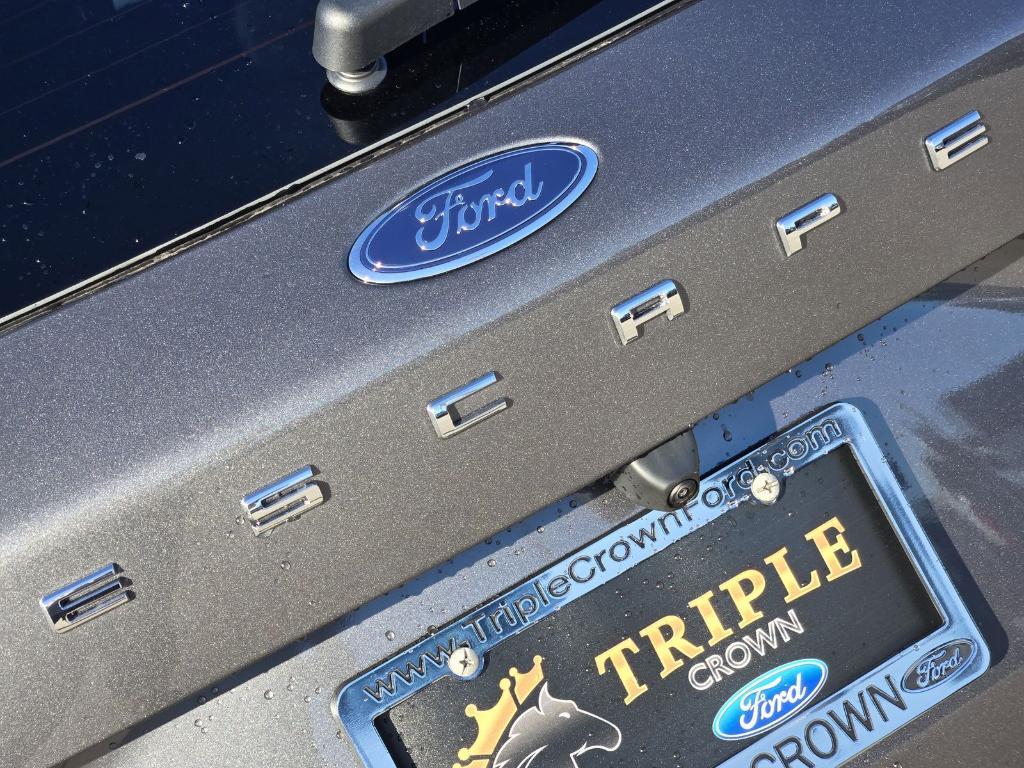 new 2026 Ford Escape car, priced at $27,402