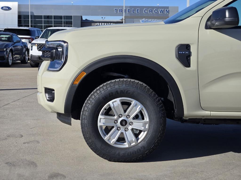 new 2025 Ford Ranger car, priced at $33,427