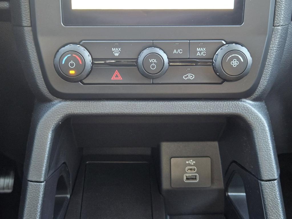 new 2025 Ford Ranger car, priced at $33,427