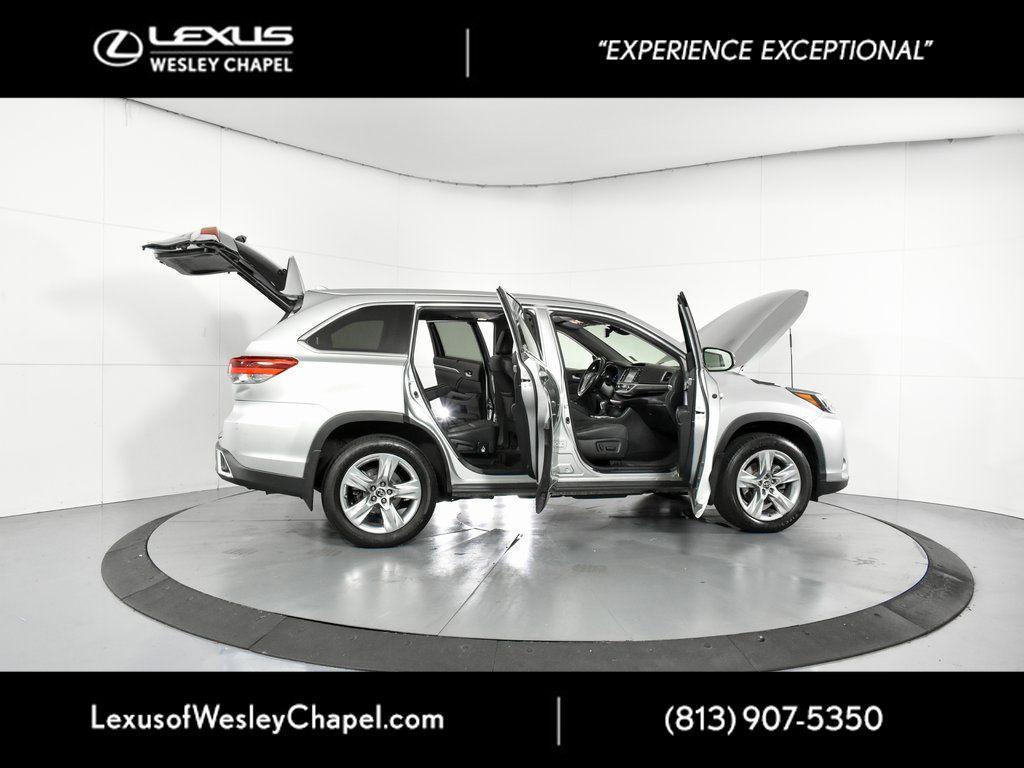 used 2017 Toyota Highlander car, priced at $20,699