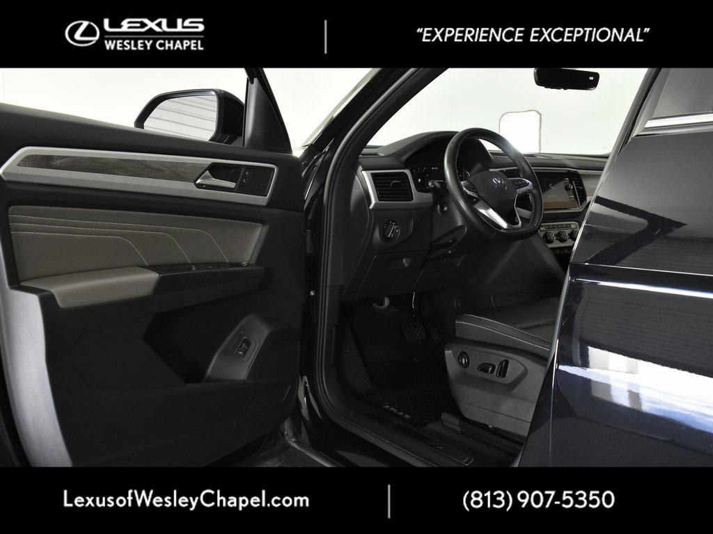 used 2022 Volkswagen Atlas Cross Sport car, priced at $21,299