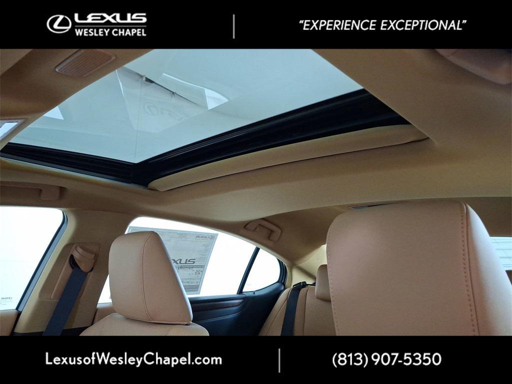 new 2025 Lexus ES 350 car, priced at $48,450