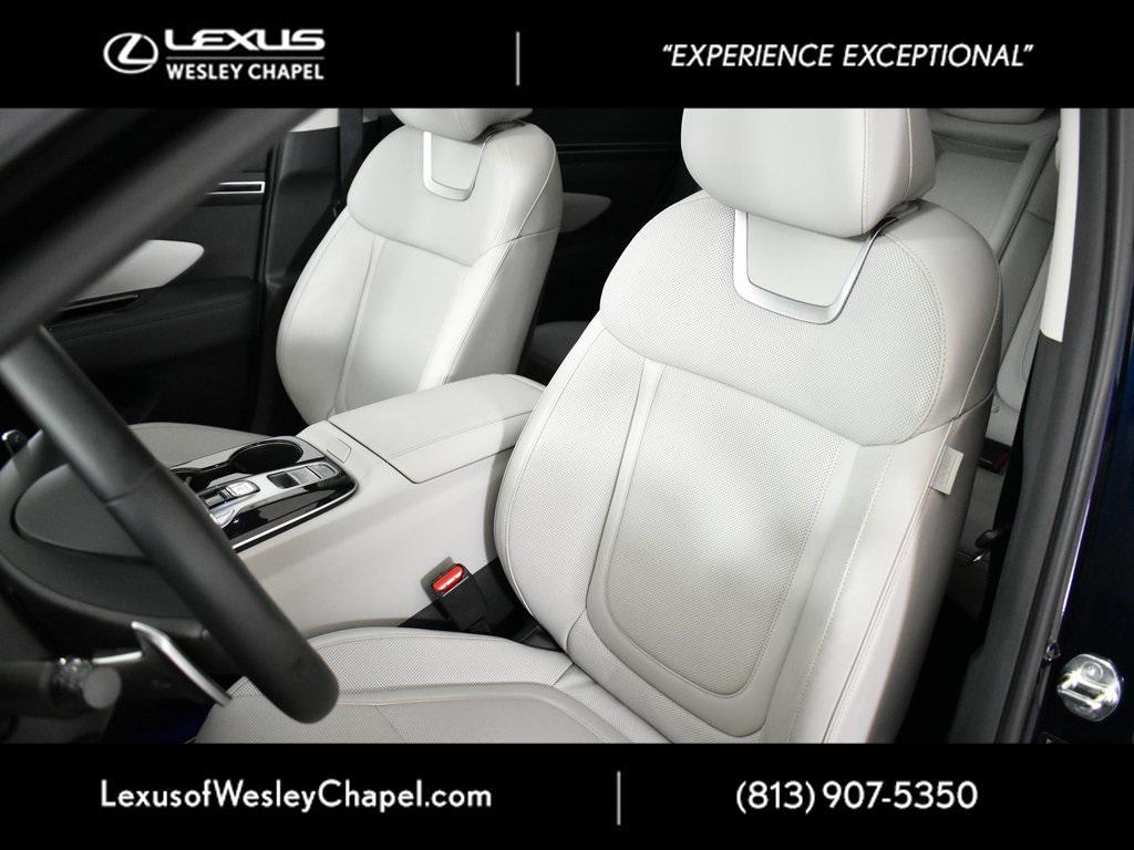 used 2024 Hyundai TUCSON Hybrid car, priced at $29,490