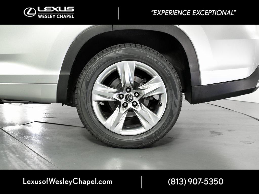 used 2017 Toyota Highlander car, priced at $18,999