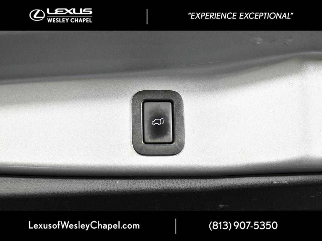 used 2017 Toyota Highlander car, priced at $18,999