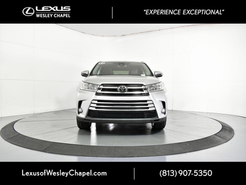 used 2017 Toyota Highlander car, priced at $18,999