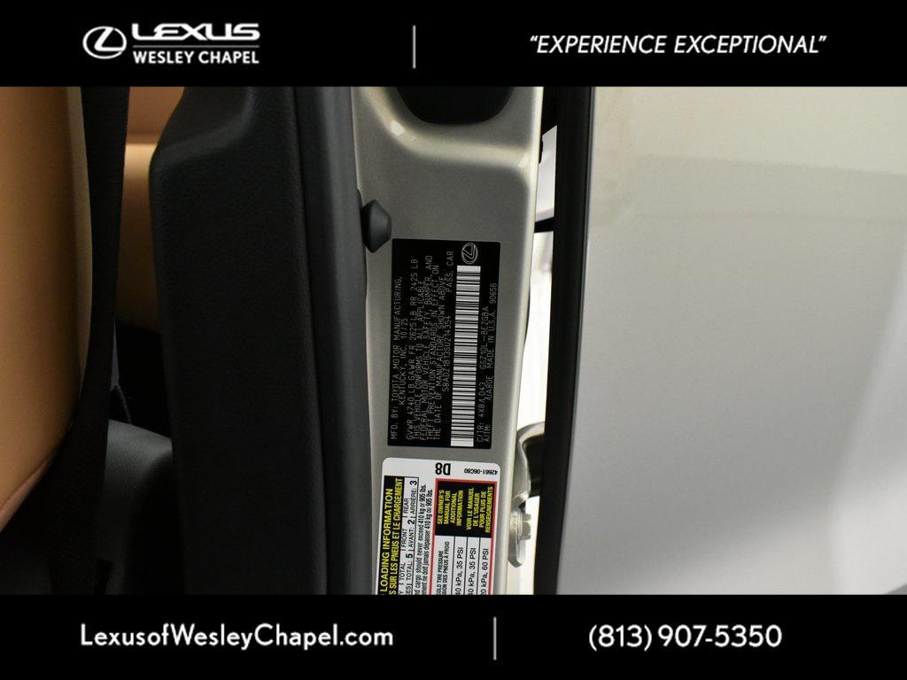 new 2025 Lexus ES 350 car, priced at $49,290