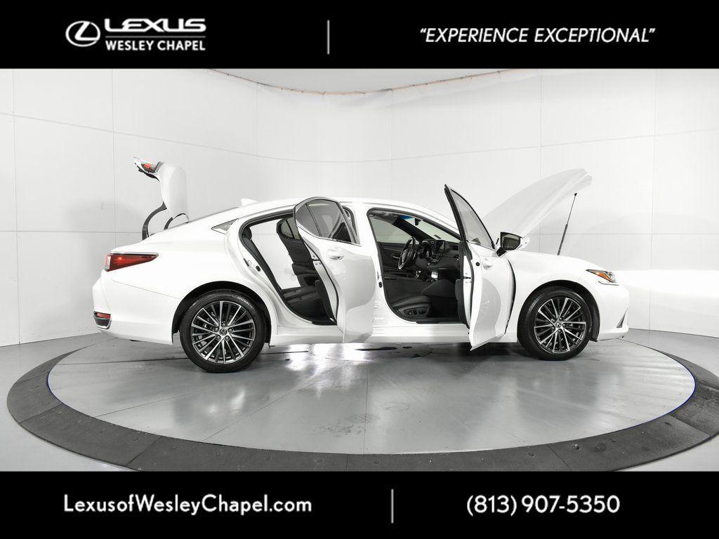 used 2024 Lexus ES 250 car, priced at $35,999