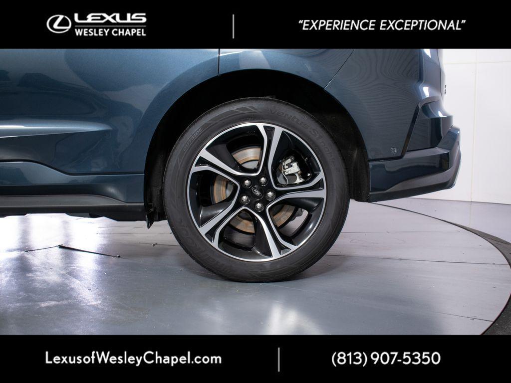 used 2022 Ford Edge car, priced at $30,193
