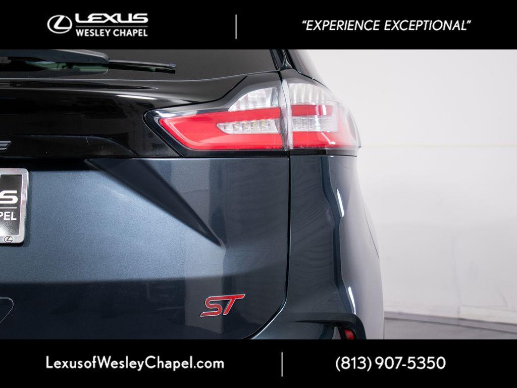 used 2022 Ford Edge car, priced at $30,193
