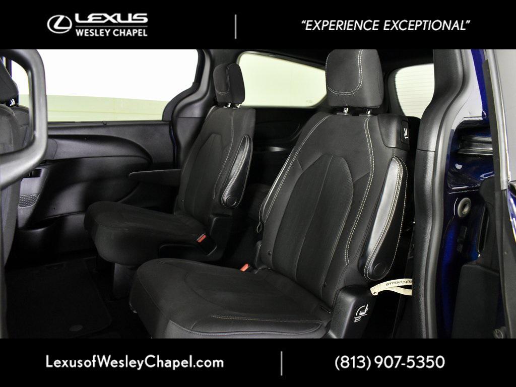 used 2020 Chrysler Pacifica car, priced at $15,999