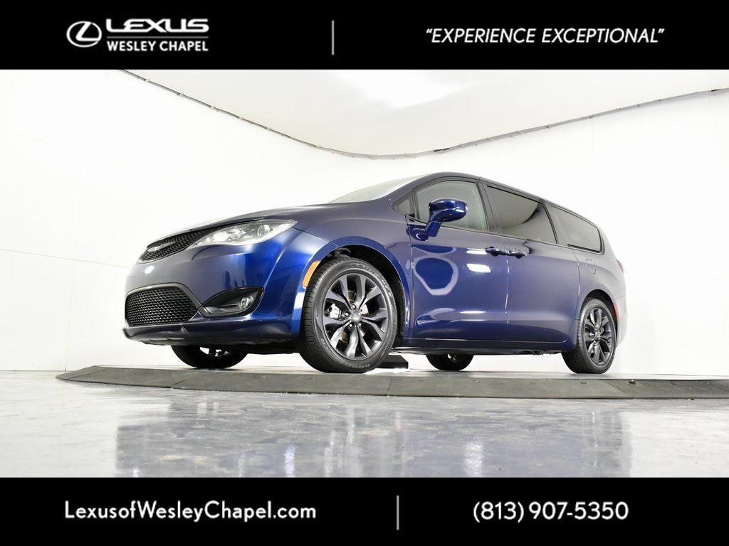 used 2020 Chrysler Pacifica car, priced at $15,999