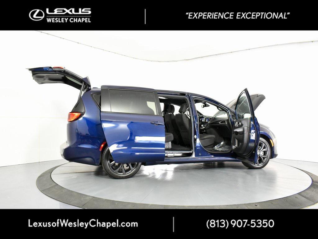 used 2020 Chrysler Pacifica car, priced at $15,999
