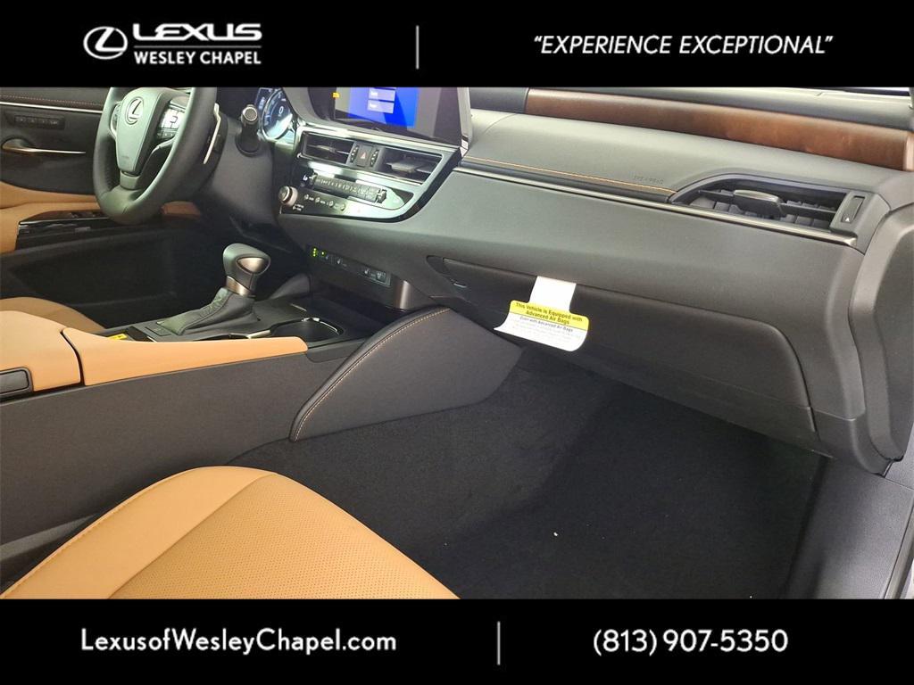 new 2025 Lexus ES 350 car, priced at $48,450