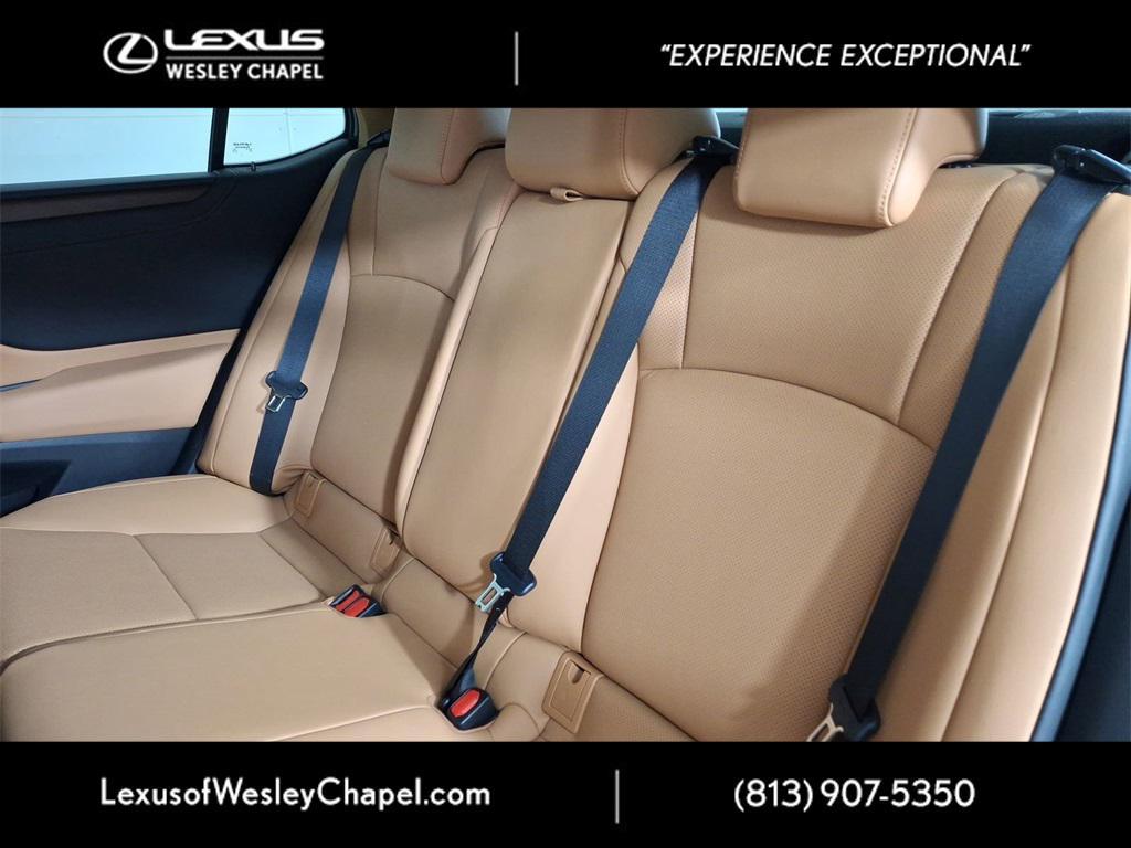 new 2025 Lexus ES 350 car, priced at $48,450