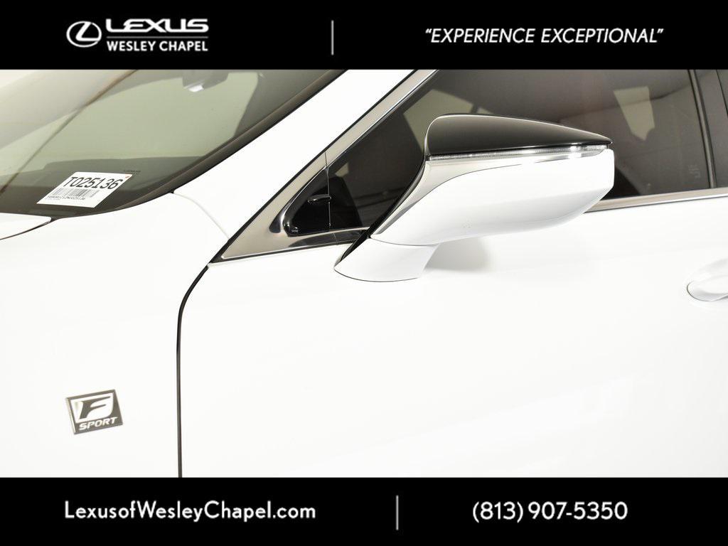 used 2022 Lexus ES 300h car, priced at $35,990