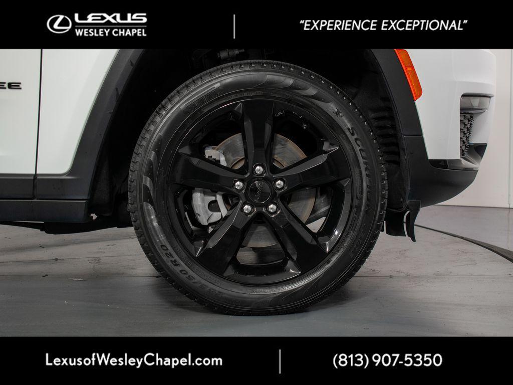 used 2024 Jeep Grand Cherokee L car, priced at $31,705