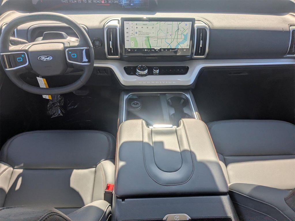 new 2025 Ford Expedition car, priced at $71,080