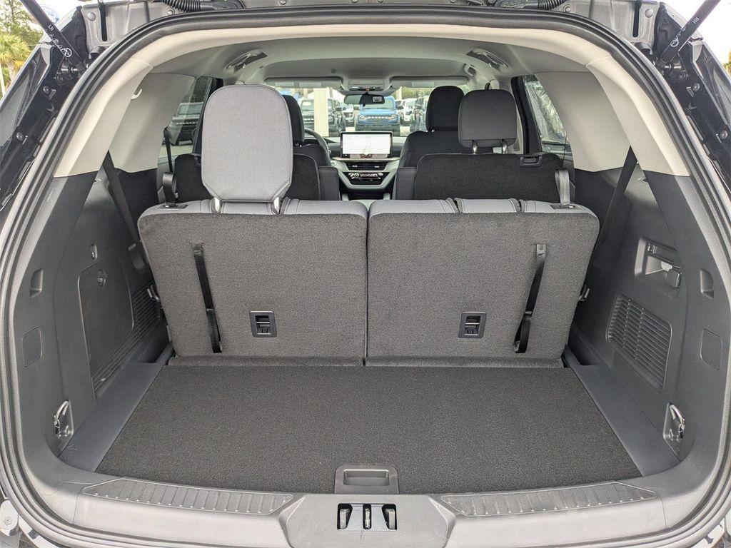 new 2026 Ford Explorer car, priced at $39,238