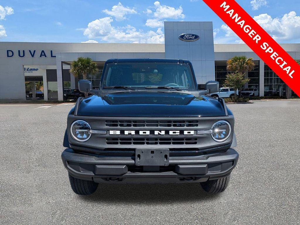 new 2025 Ford Bronco car, priced at $35,580