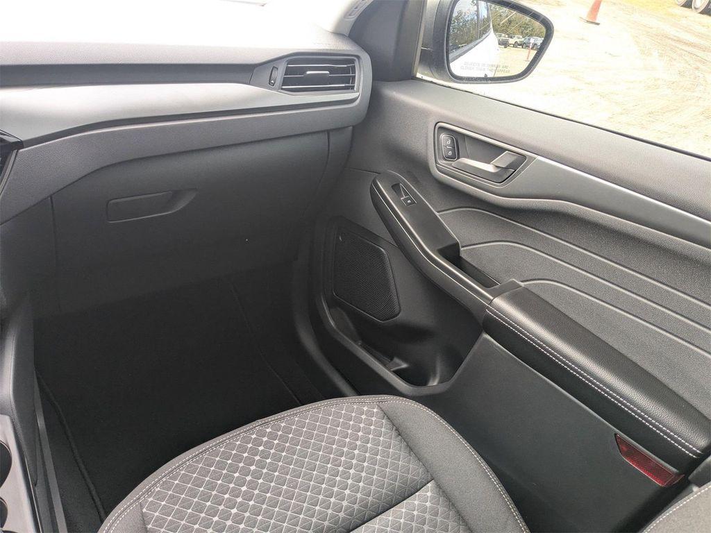 new 2026 Ford Escape car, priced at $28,142