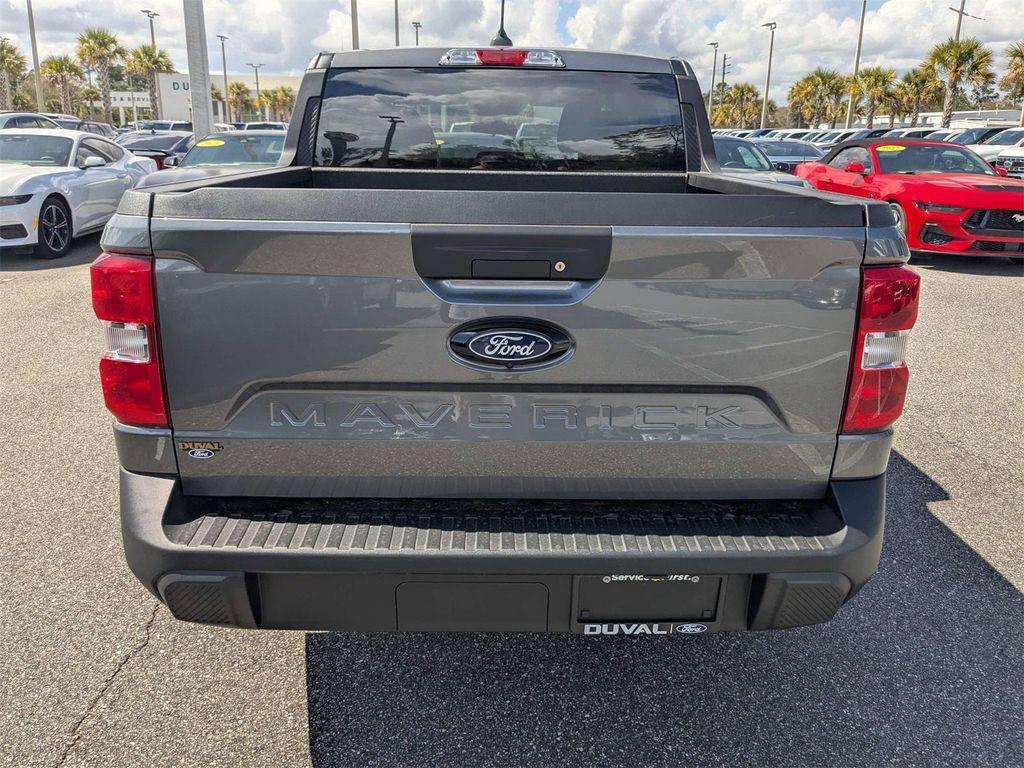 new 2025 Ford Maverick car, priced at $29,060