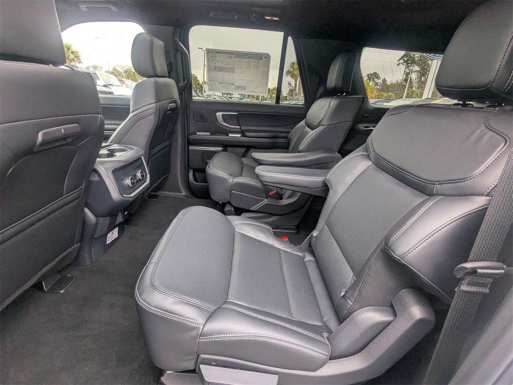new 2025 Ford Expedition Max car, priced at $85,215