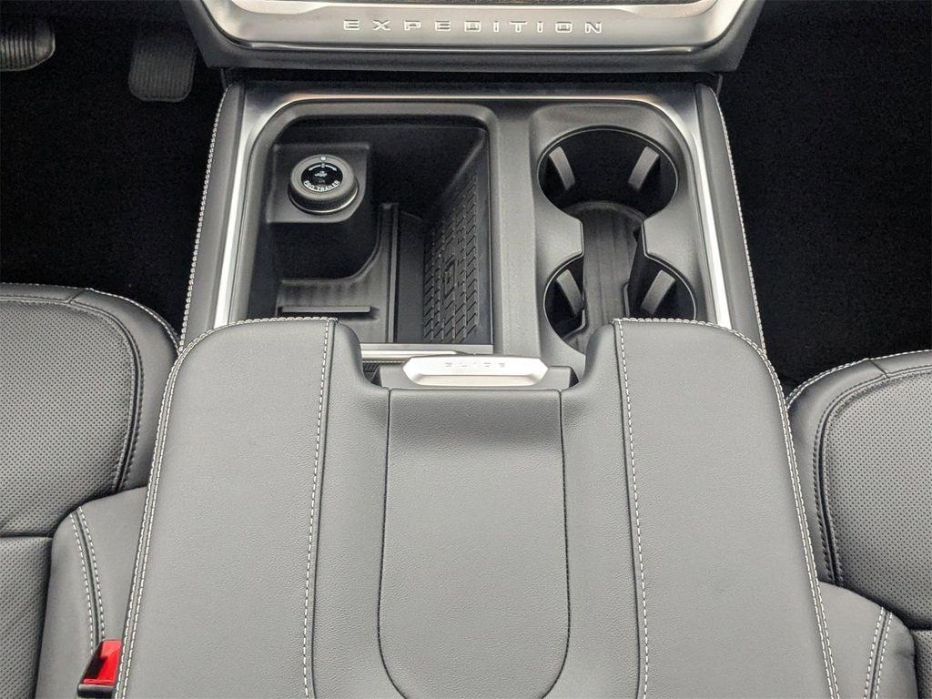 new 2025 Ford Expedition Max car, priced at $85,215