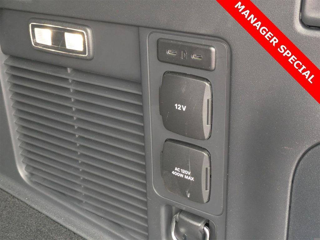 new 2025 Ford Expedition car, priced at $69,230