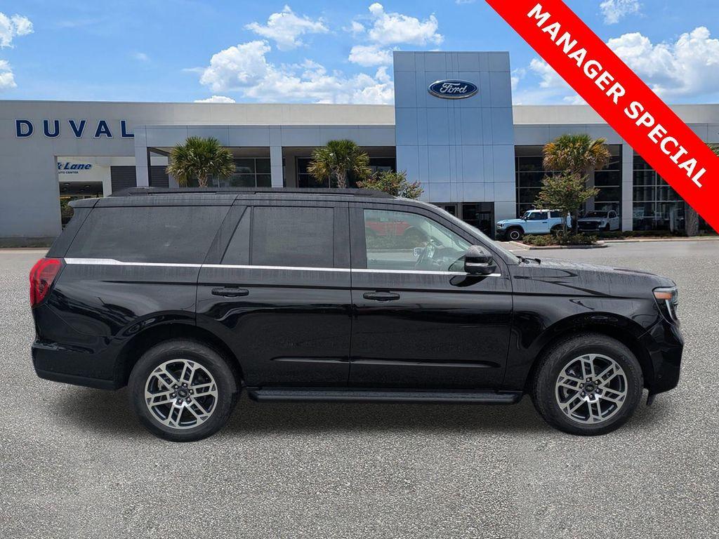 new 2025 Ford Expedition car, priced at $69,230