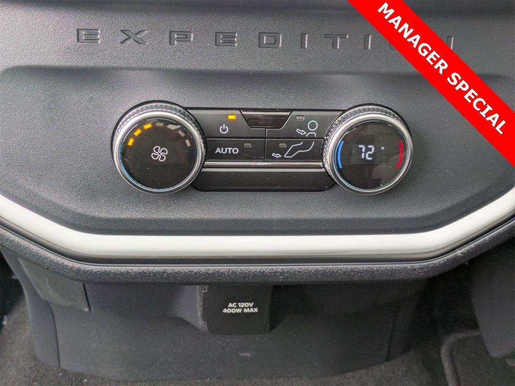 new 2025 Ford Expedition car, priced at $69,230