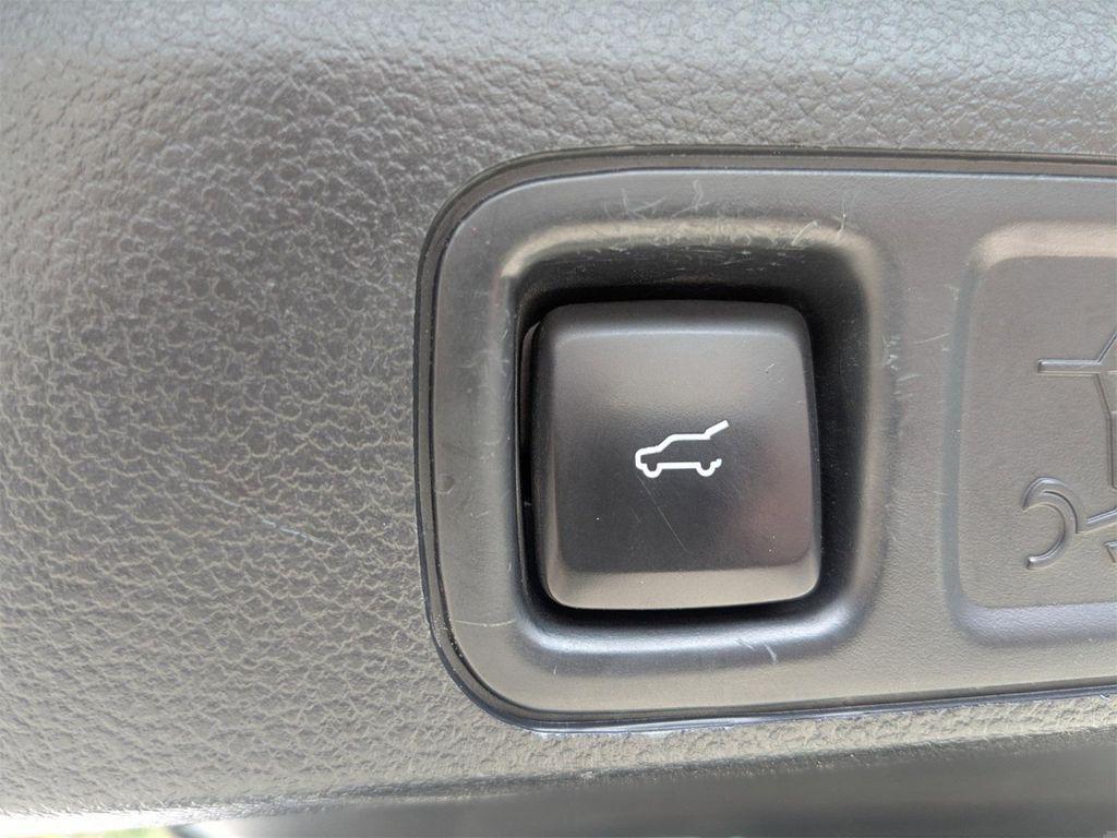 used 2020 Ford Expedition Max car, priced at $24,000