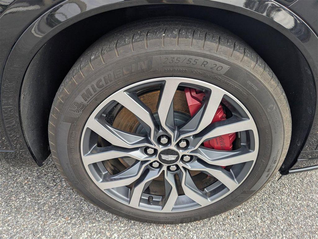 used 2023 Cadillac XT6 car, priced at $38,700