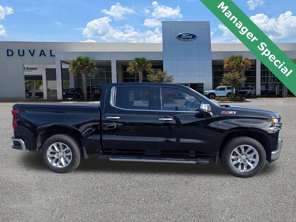 used 2021 Chevrolet Silverado 1500 car, priced at $32,000