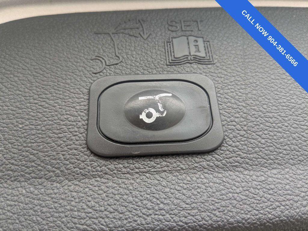 used 2018 Ford Escape car, priced at $12,999