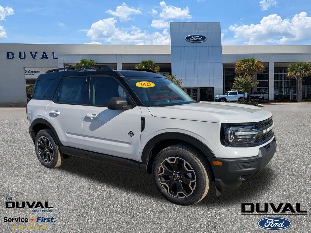 new 2025 Ford Bronco Sport car, priced at $33,379