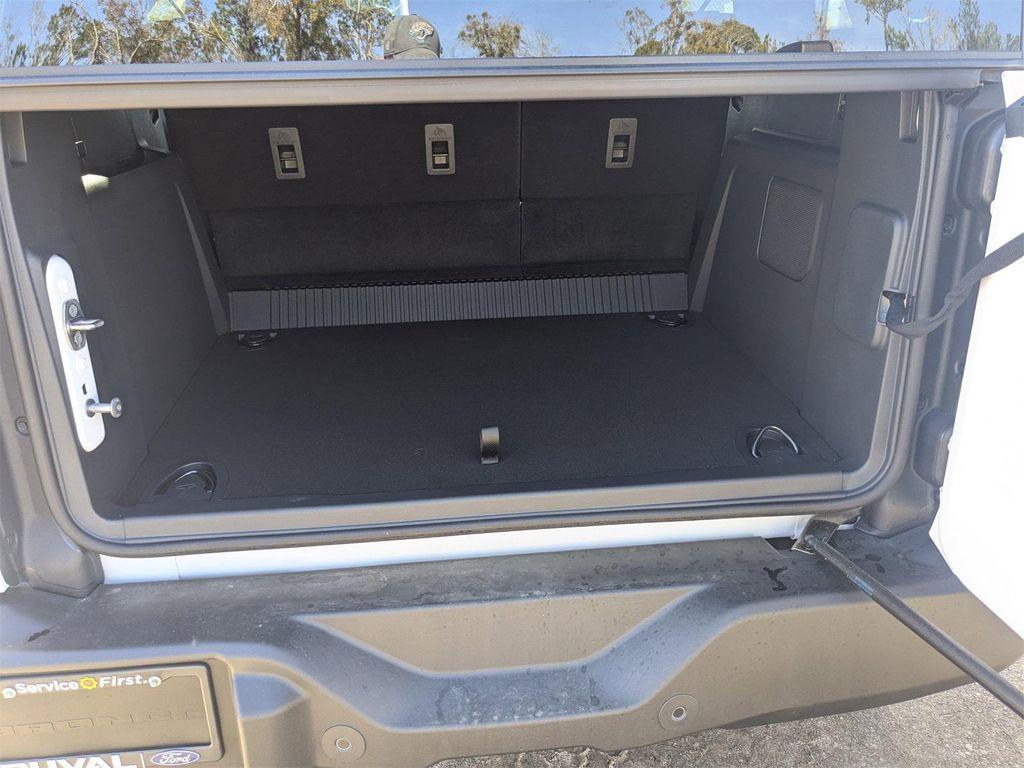 new 2025 Ford Bronco car, priced at $45,225