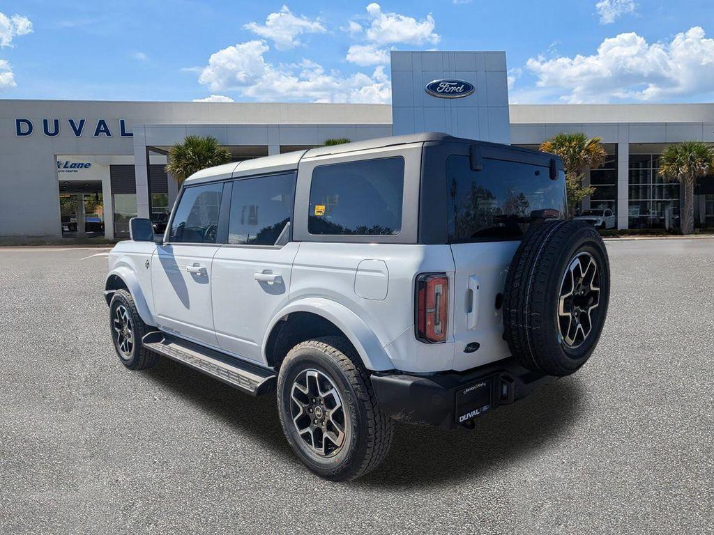 new 2025 Ford Bronco car, priced at $45,225