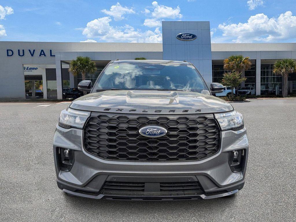 new 2025 Ford Explorer car, priced at $48,557