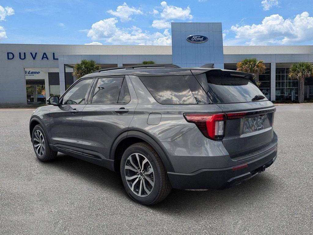 new 2025 Ford Explorer car, priced at $48,557